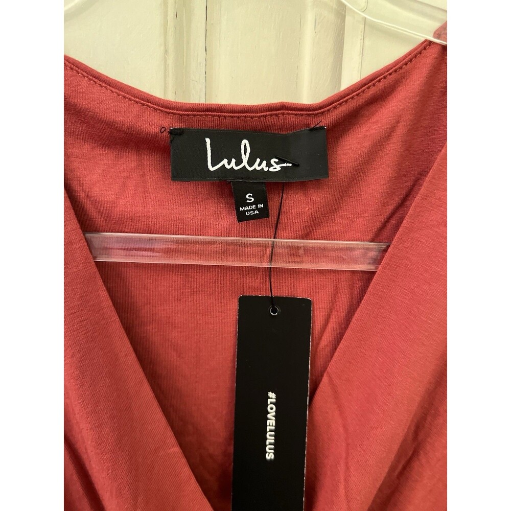Lulus Staying Basic Marsala Faux Wrap Sleeveless Bodysuit Size S NWT - Picture 6 of 9
